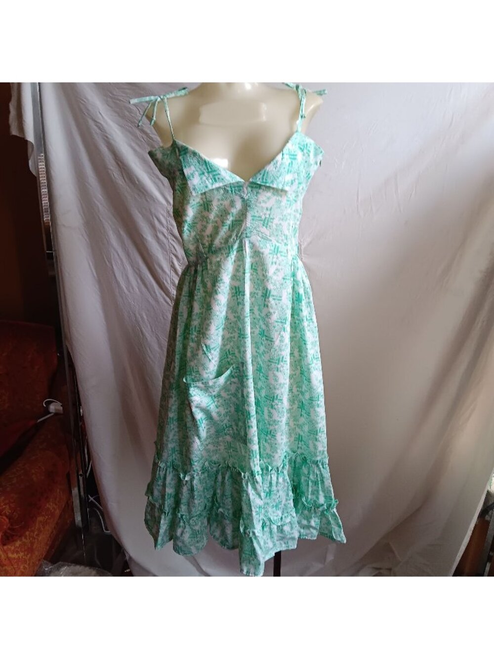 Green Vintage Church Dress Medium 10 1970's Strappy Floral Sleeveless